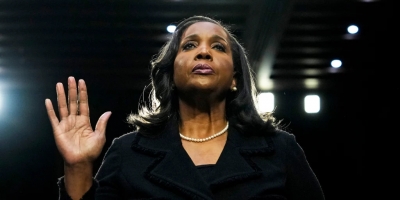 ليزا كوك تقاضي ترامب حول تحركه لإقالتها من مجلس الفيدرالي