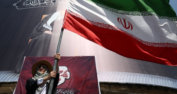 إيران تهدد بالتصعيد إذا لم تلتزم واشنطن بتنفيذ الاتفاق خلال أسابيع