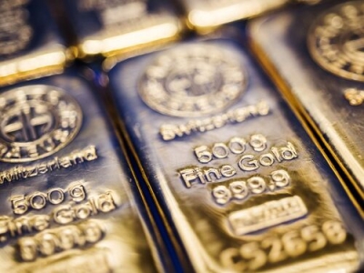 الذهب يتوهج مع تصاعد التوترات في الشرق الأوسط