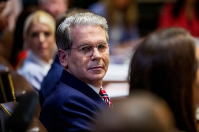 بيسنت يكرر دعوته لمراجعة داخلية للفيدرالي بعد قضية كوك