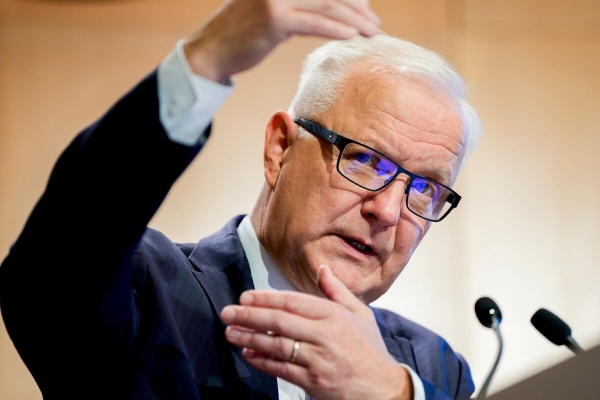 رين عضو المركزي الأوروبي : فقدان الاحتياطي الفيدرالي لاستقلاليته سيؤدي إلى ارتفاع التضخم