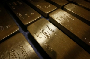أكبر صندوق مؤشرات مدعوم بالذهب يشهد أكبر وتيرة تدفقات خارجة منذ 3 سنوات