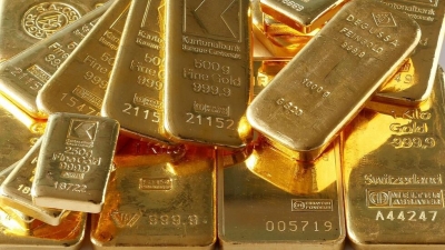 اسعار الذهب تقفز بأكثر من 1% بفعل زيادة ترامب الرسوم الجمركية على الصين