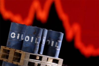 النفط يستقر مع تقييم المستثمرين لتهديدات فرض تعريفات جمركية أمريكية بسبب جرينلاند