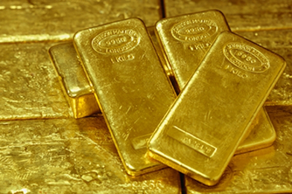 الذهب يتغير تغير محدود بفعل استقرار الدولار قبل بيانات الوظائف الامريكية