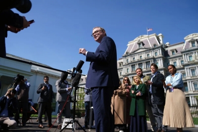 هاسيت يتّهم الفيدرالي بالتسييس في قرارات الفائدة ويؤكد انفتاحه على رئاسة البنك